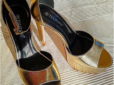 Gold high-heel platform sandals by Tulipano, size 38, like new