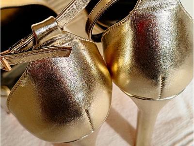 Gold high-heel platform sandals by Tulipano, size 38, like new