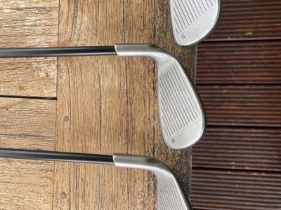 Golf Mallorca: Eisensatz PING G25 5 - 9, PW, SW Graphitschaft