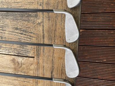 Golf Mallorca: Eisensatz PING G25 5 - 9, PW, SW Graphitschaft