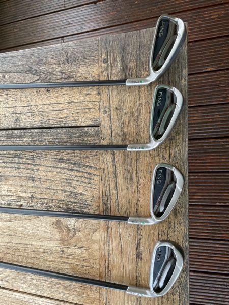 Golf Mallorca: Eisensatz PING G25 5 - 9, PW, SW Graphitschaft