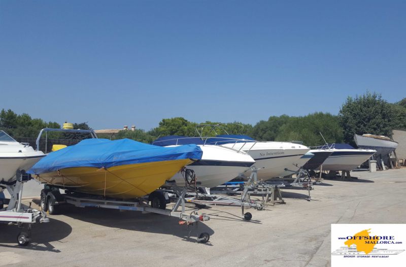 GRATIS - Lager Bootslagerung Storage von Boot Fahrzeug Stellplatz oder Hallenplatz