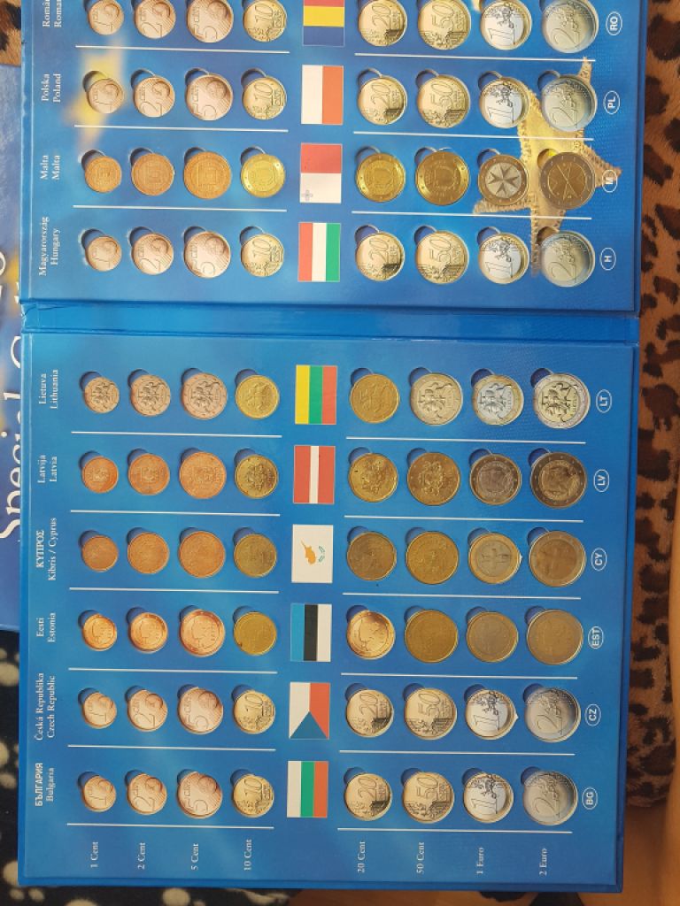 Große Euromünzsammlung in 4 Alben – 228 Münzen – Sammler