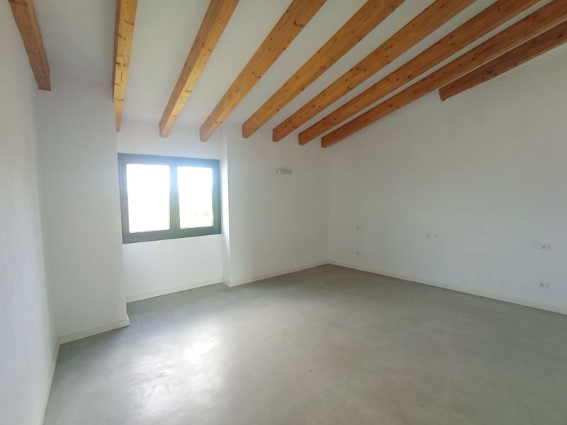 Gran finca con 2 unidades de septiembre, calefacción y piscina cerca de Felanitx --F 46