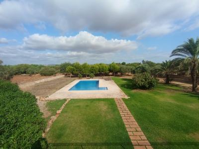 Gran finca con 2 unidades de septiembre, calefacción y piscina cerca de Felanitx --F 46