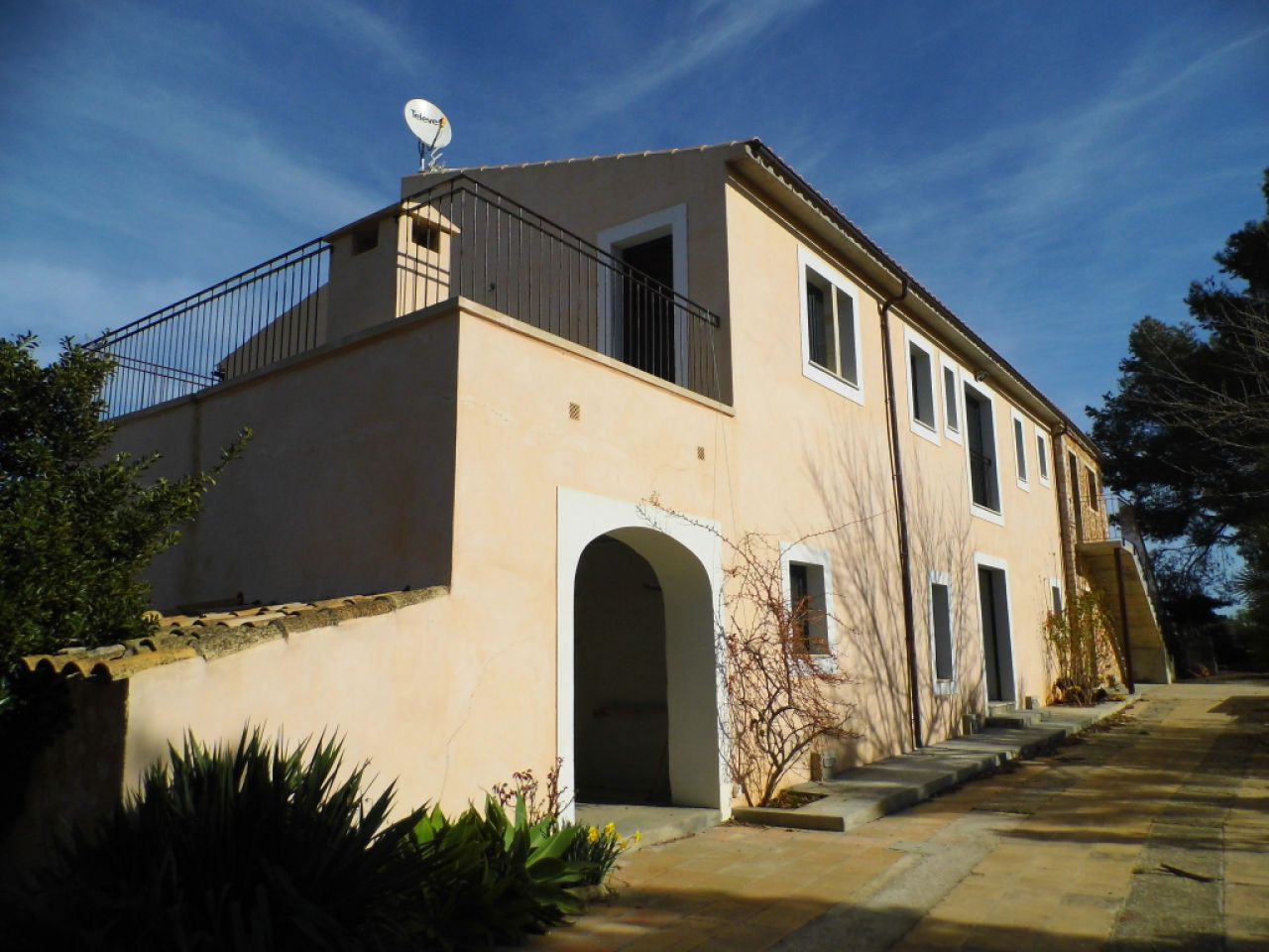 Gran finca con 2 unidades de septiembre, calefacción y piscina cerca de Felanitx --F 46