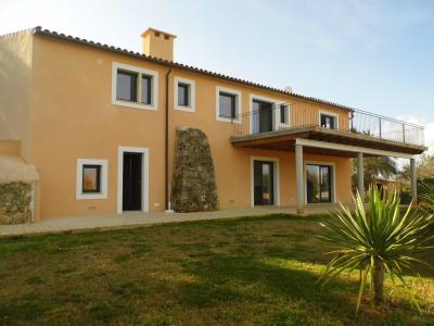 Gran finca con 2 unidades de septiembre, calefacción y piscina cerca de Felanitx --F 46