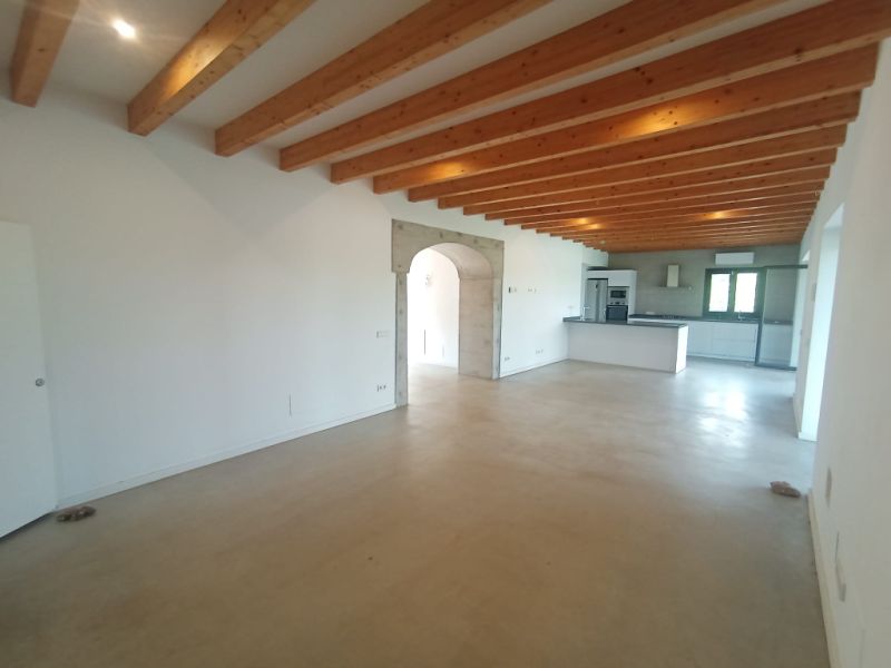 Gran finca con 2 unidades de septiembre, calefacción y piscina cerca de Felanitx --F 46