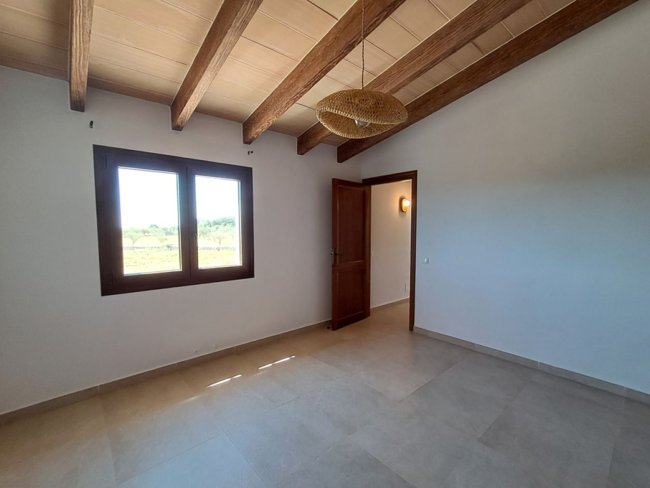 Gran finca con 4 - 5 dormitorios, estudio independiente, calefacción, piscina cerca de Calonge - Cala Dor - F 10