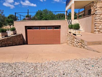 Gran finca con 4 - 5 dormitorios, estudio independiente, calefacción, piscina cerca de Calonge - Cala Dor - F 10