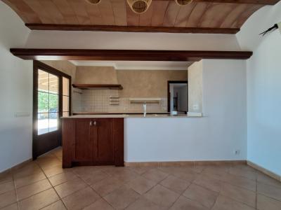 Gran finca con 4 - 5 dormitorios, estudio independiente, calefacción, piscina cerca de Calonge - Cala Dor - F 10