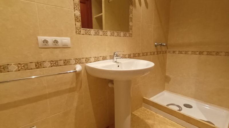 Grosse und teilmöblierte Wohnung mit überdachter Terrasse in Santanyi --- AP 64