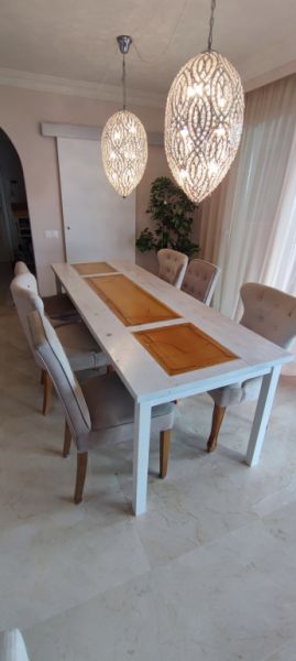 Großer Esstisch in Handarbeit gefertigt/echtes Holz inkl. 6x Riviera Maison Esstühle