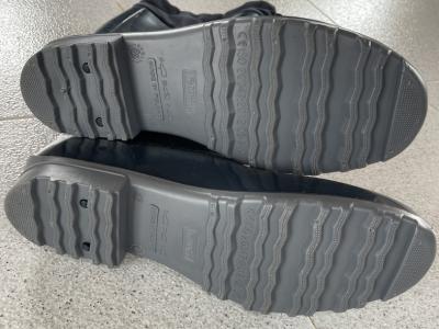 Botas de agua talla 42, azul oscuro  NUEVAS