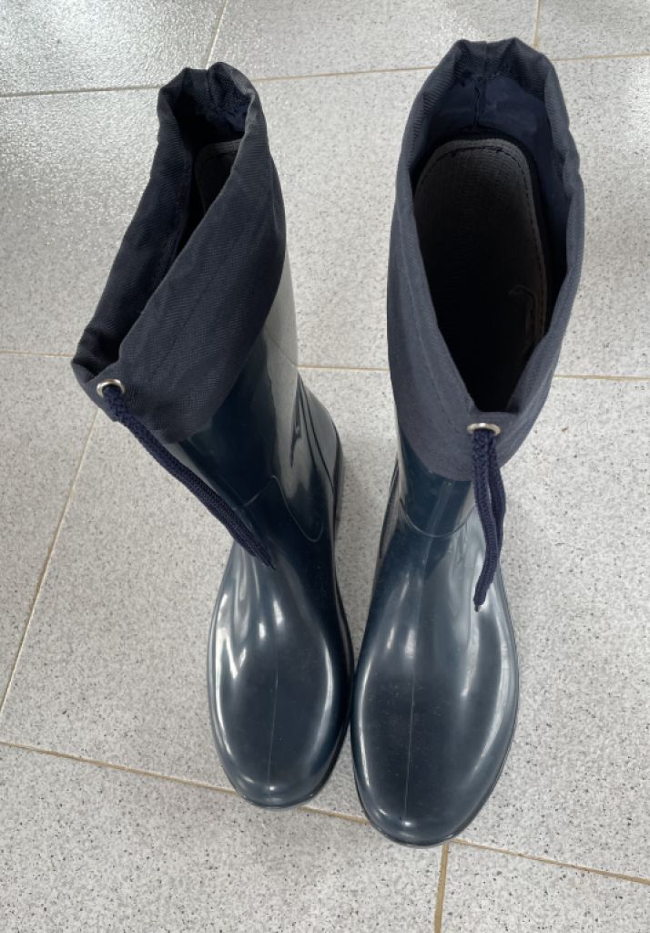 Botas de agua talla 42, azul oscuro  NUEVAS