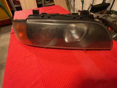 Faros halógenos BMW 530