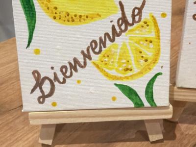 Cuadros de bienvenida pintados a mano “Bienvenidos” – por encargo
