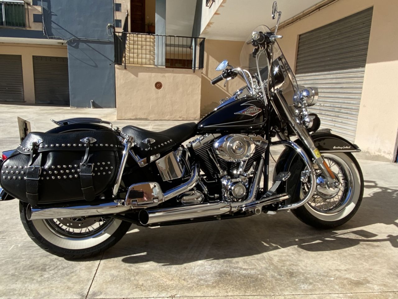 ️ Harley-Davidson Heritage Softail – gepflegtes Garagenfahrzeug