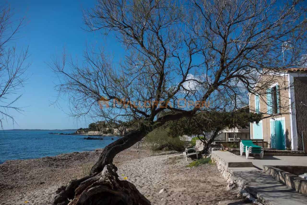Haus direkt am Strand in Cala Bona
