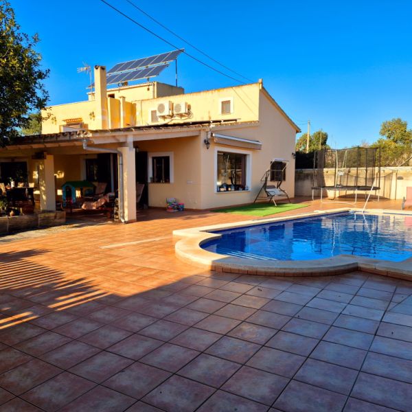 House for sale 4 km from Manacor – Legalizable due to age