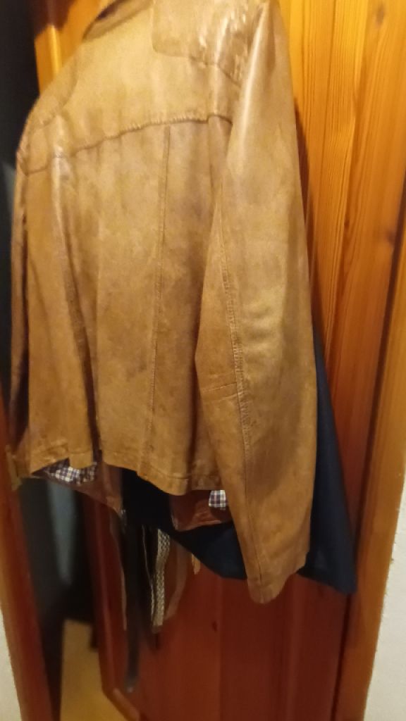 Light brown men's leather jacket Size 48 - XL