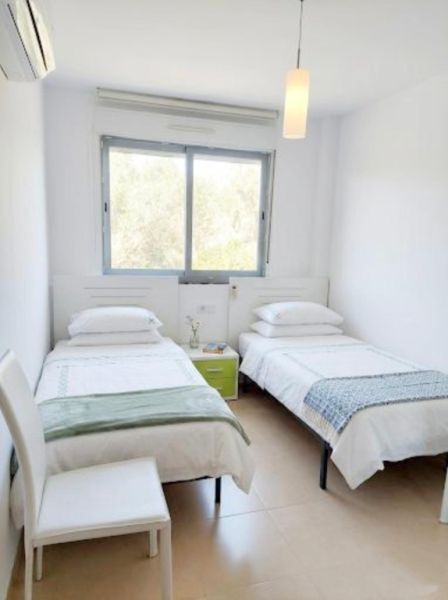 Helle, sehr schöne Wohnung mit Gemeinschaftspool