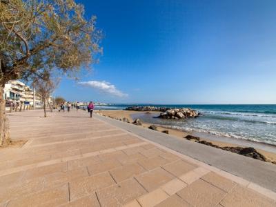 Precioso ático recién reformado con vistas al mar en Molinar