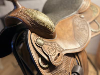High-End Western-Sattel – Handgefertigt, Ausgezeichneter Zustand
