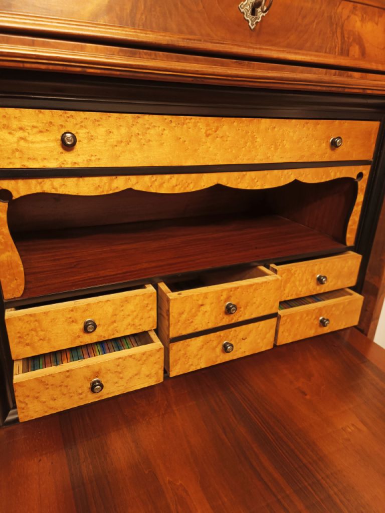 Secretaire histórico, aprox. 1880