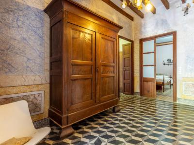 Casa adosada histórica en Sóller cerca del centro