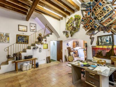 Casa adosada histórica en Sóller cerca del centro
