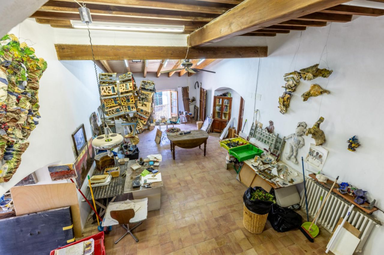 Casa adosada histórica en Sóller cerca del centro