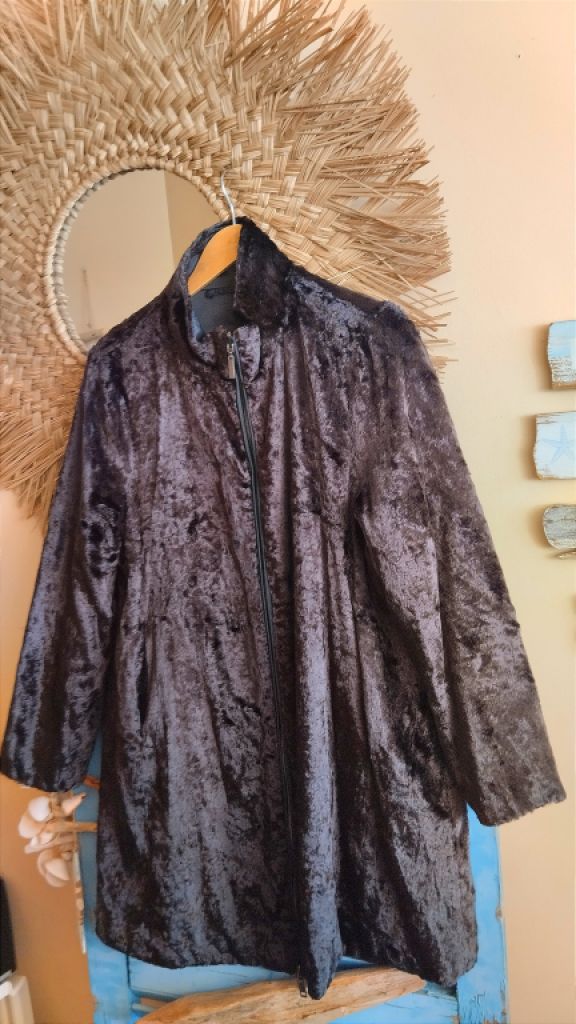 Chaqueta de marca de alta calidad como nueva