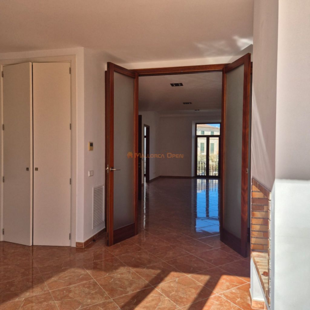 Piso de alta calidad con gran cocina-comedor