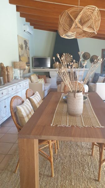 Hochwertiger Holztisch 200x100 + 5 Denzzo Korbstühle zu verkaufen TOP ZUSTAND