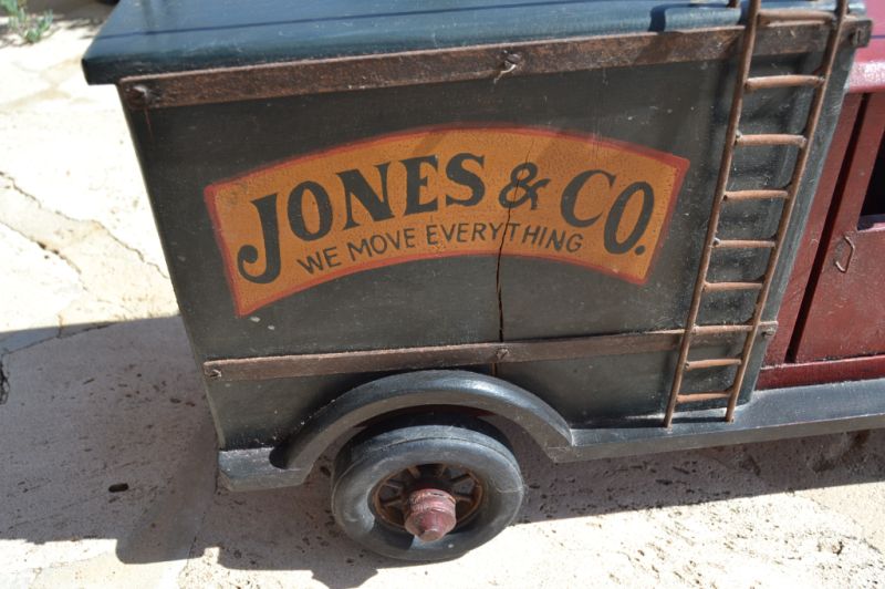 Holz LKW Vintage 50er Jahre Stil - Dekoration - "Jones & Co"