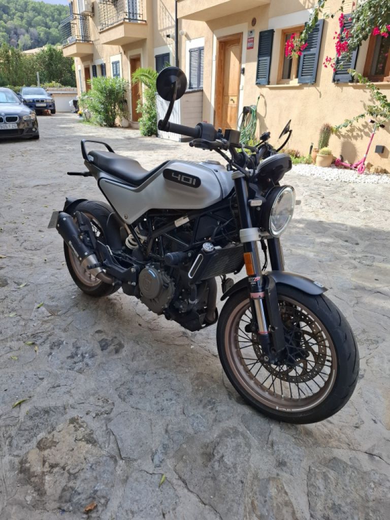 Husqvarna Vitpilen 401 in perfect condition!