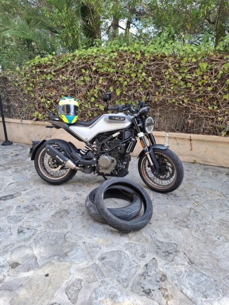 Husqvarna Vitpilen 401 in perfektem Zustand!