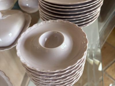 Hutschenreuther Porzellan Rosé komplett für 8 Personen