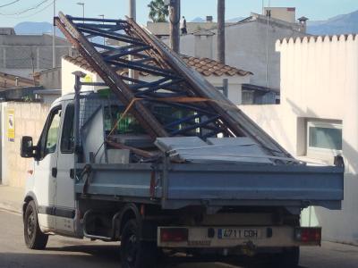 Ich biete Transport auf ganz Mallorca an.