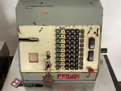 I sell old cash register machine