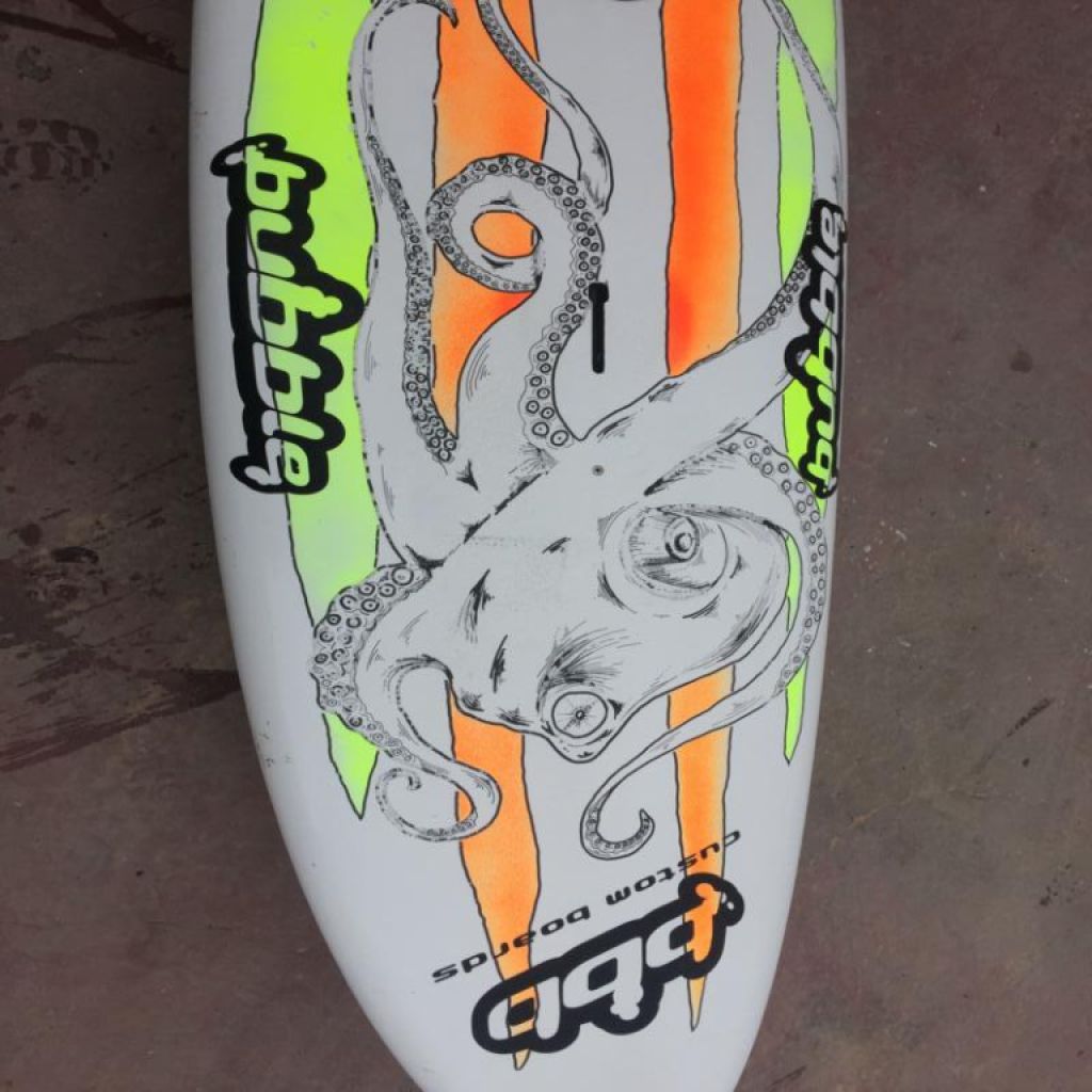 Ich verkaufe Bubble Brand Windsurfbrett mit den Maßen 229/59,5 Liter 96 Liter.