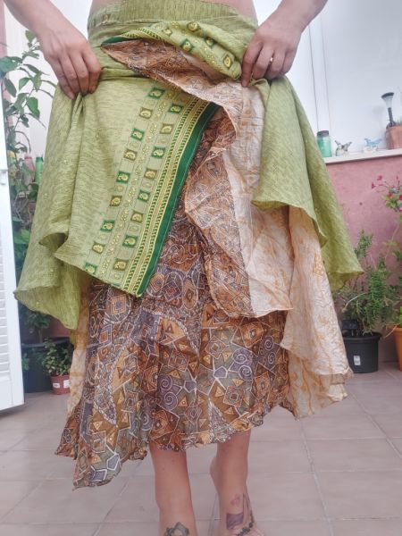 Ich verkaufe verschiedene Kleider, Jumpsuits, Infinity-Kleider, Infinity-Röcke und Infinity-Hosenanz