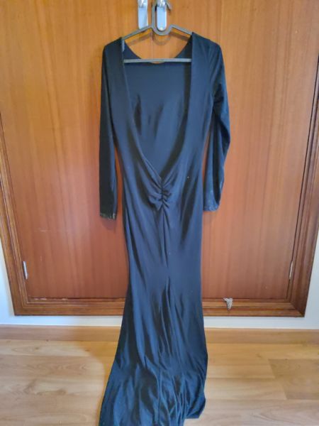 Ich verkaufe verschiedene Kleider, Jumpsuits, Infinity-Kleider, Infinity-Röcke und Infinity-Hosenanz