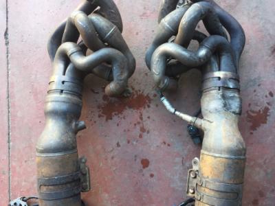 Vendo colectores escape catalizadores para bmw m5 m6 5. 0 v10 507 cv