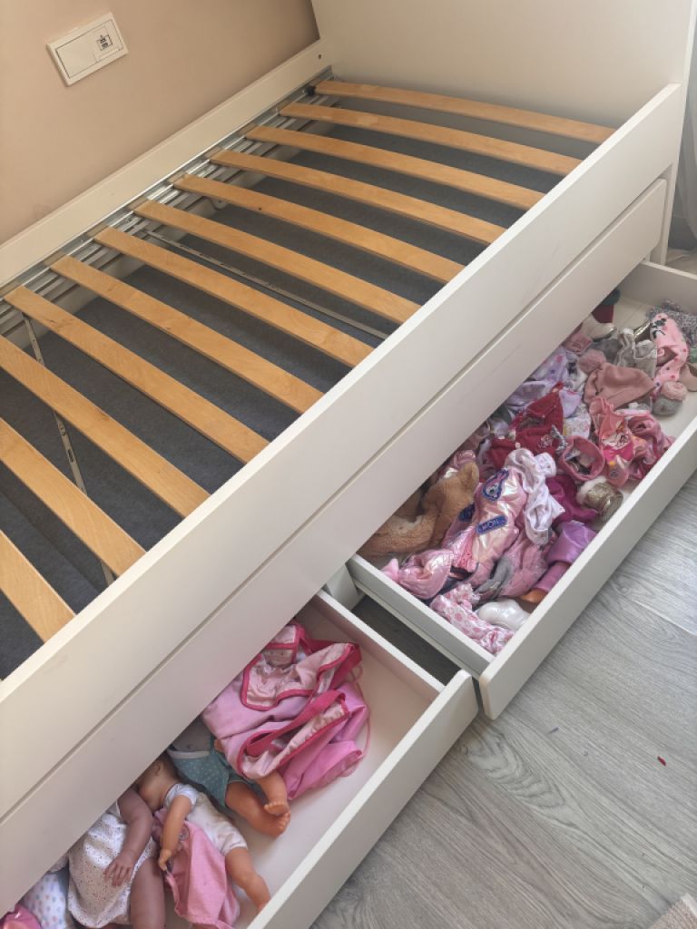 Cama Ikea SLÄKT blanca 90x200 (180x200)