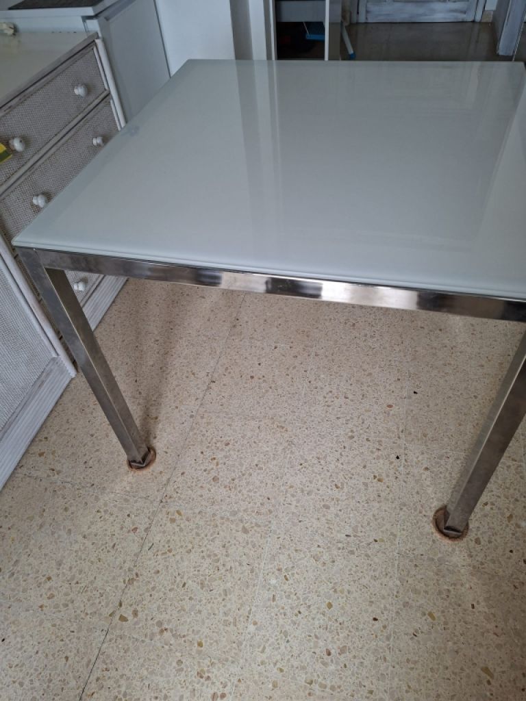 Mesa de cristal Ikea