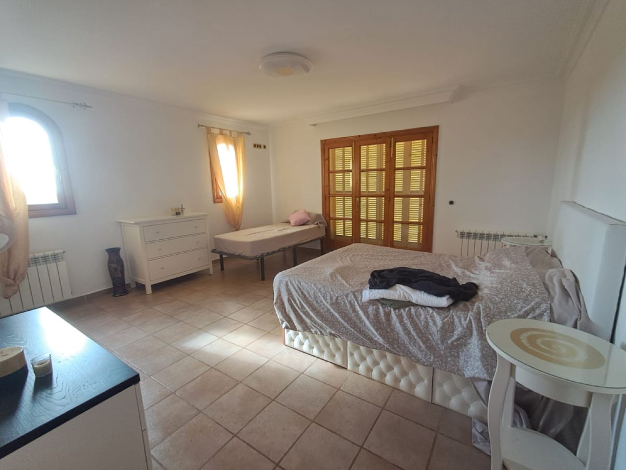 Imposante Finca mit Gästetrankt, Heizung, Pool bei Felanitx - Petra -- F 64