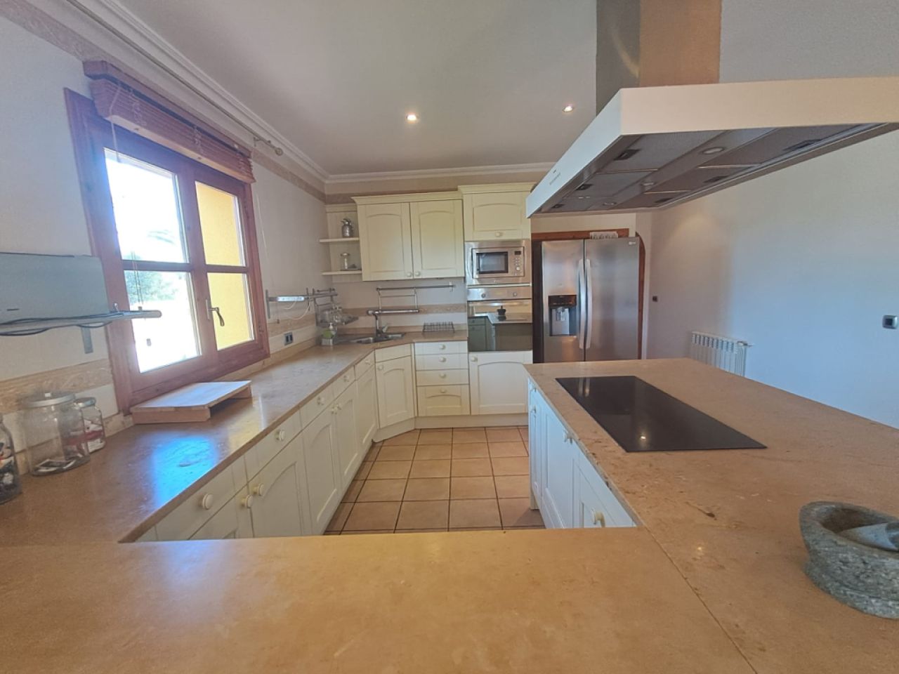 Imposante Finca mit Gästetrankt, Heizung, Pool bei Felanitx - Petra -- F 64