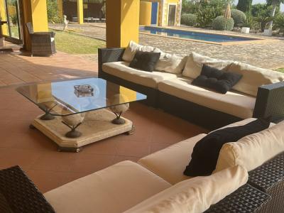 Imposante Finca mit sep. Gästehaus und allen Extras bei Petra- Manacor -- F 64 VK